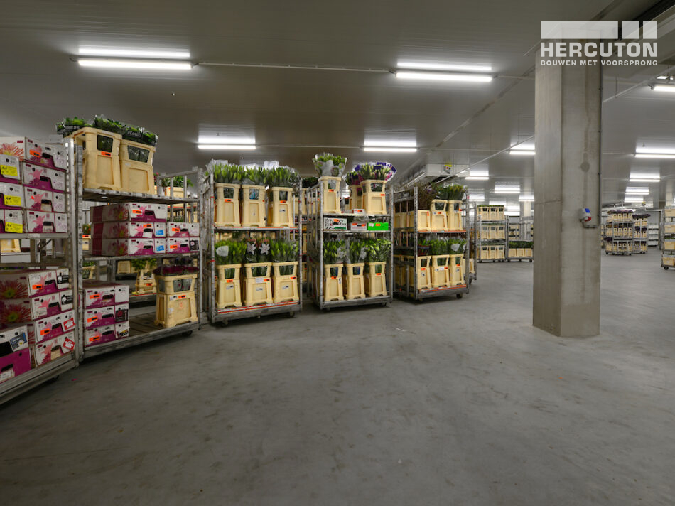 2-Laags distributiecentrum L&M Rijnsburg gebouwd door Hercuton