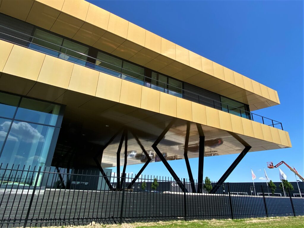 univacco
