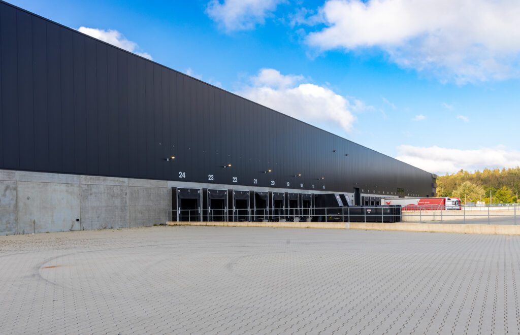 Hoogwaardig logistiek centrum met kantoorruimte, Kerkrade - Ranpak - Hercuton