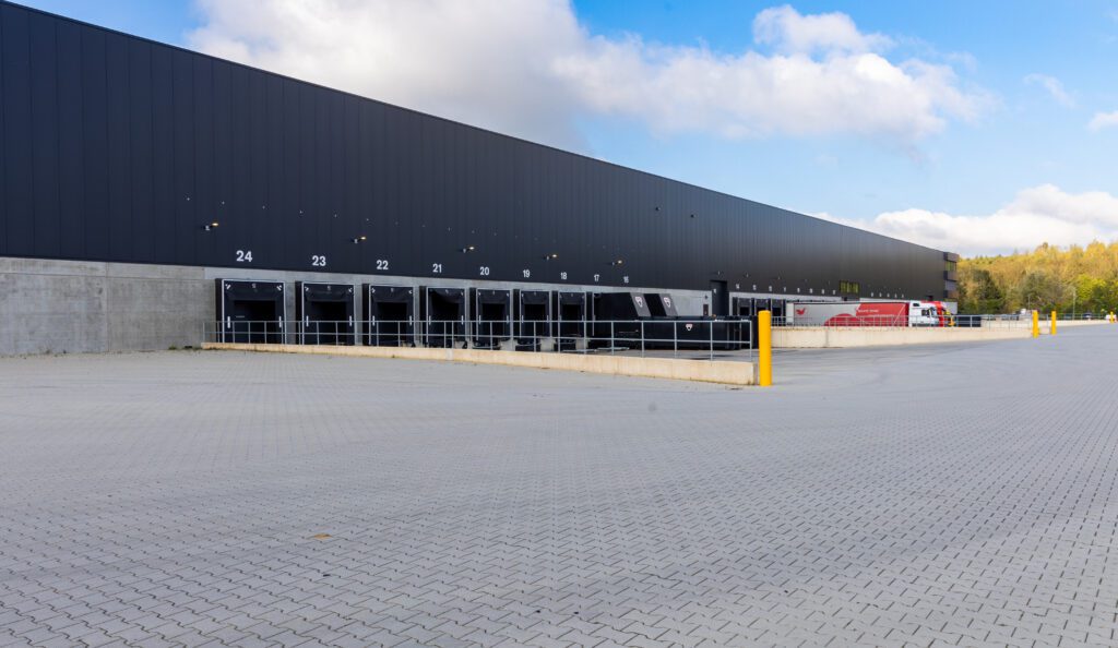 Hoogwaardig logistiek centrum met kantoorruimte, Kerkrade - Ranpak - Hercuton