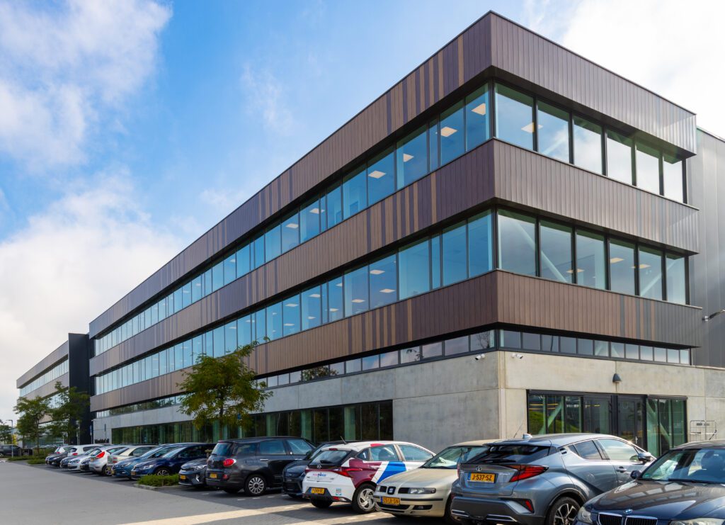 Hoogwaardig logistiek centrum met kantoorruimte, Kerkrade - Ranpak - Hercuton