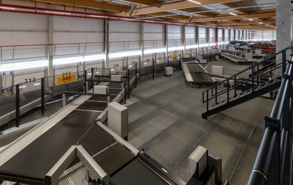 DHL-Dordrecht-28-scaled