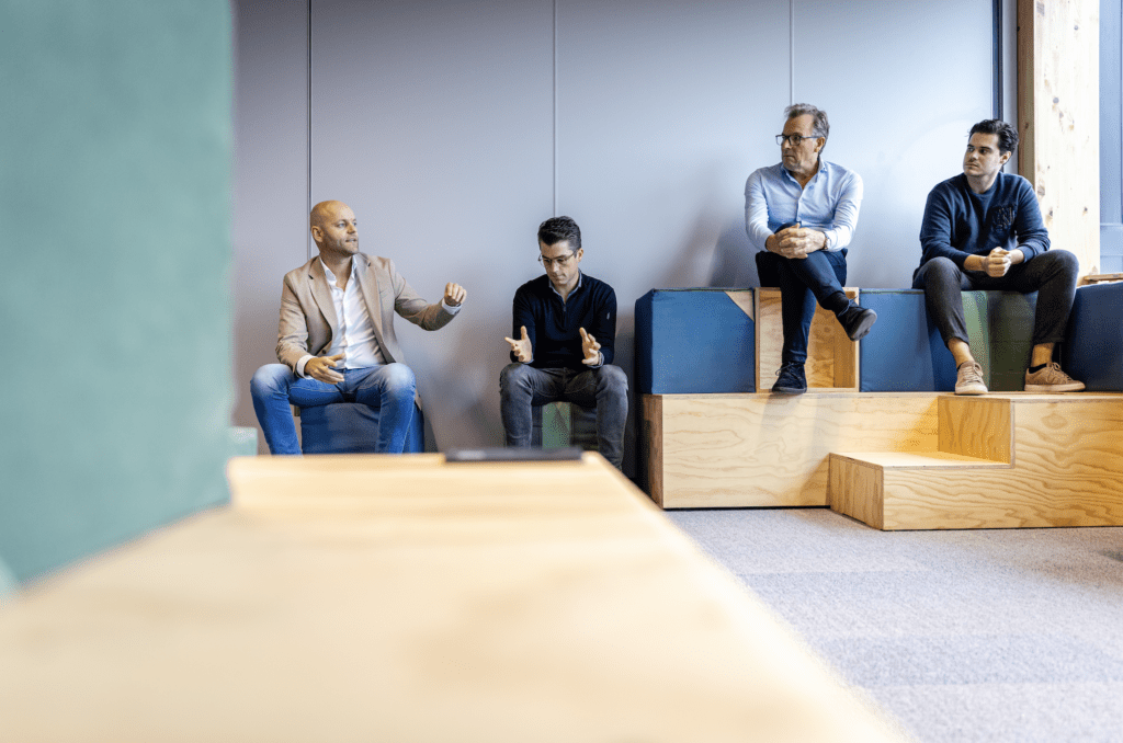 Vacature Commercieel Directeur Bedrijfshuisvesting / Projectvoorbereider/ werkvoorbereider
